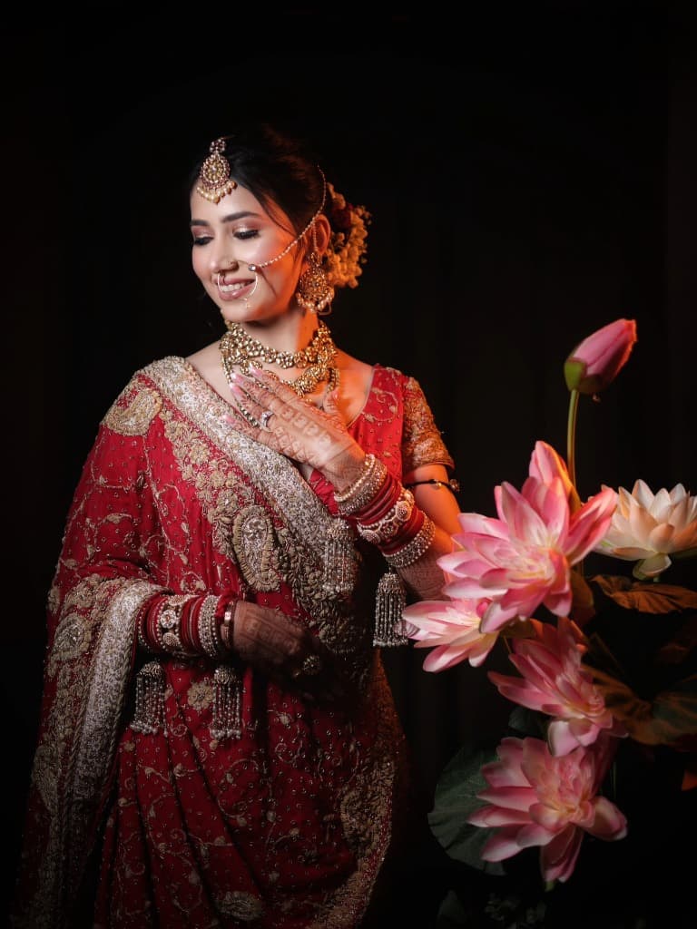 Lotus bridal thumbnail